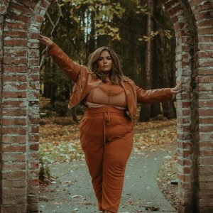 Iznenadna MILF Debeljuca 1. Deo